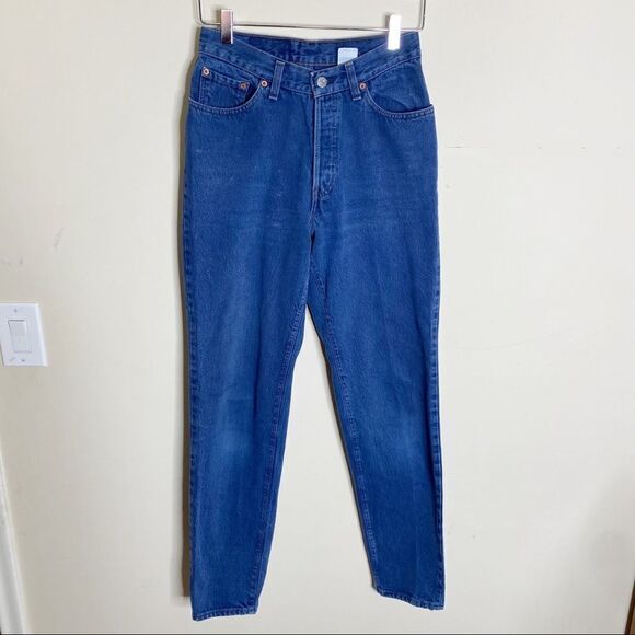 Levi’s Blue Button Fly Vintage High Waist Mom Jean - Picture 1 of 12